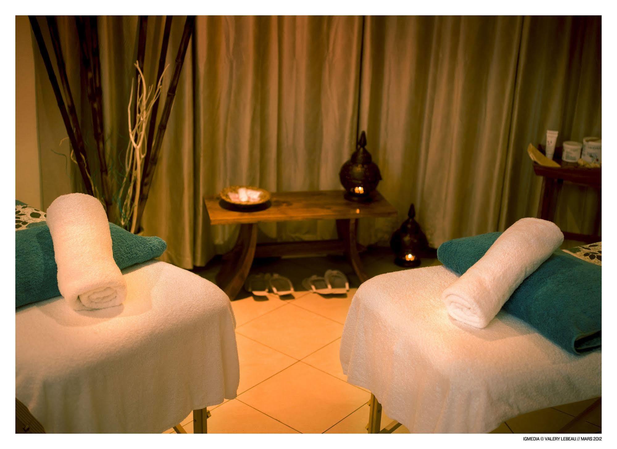 Grand Hotel & Casino Port Vila Buitenkant foto